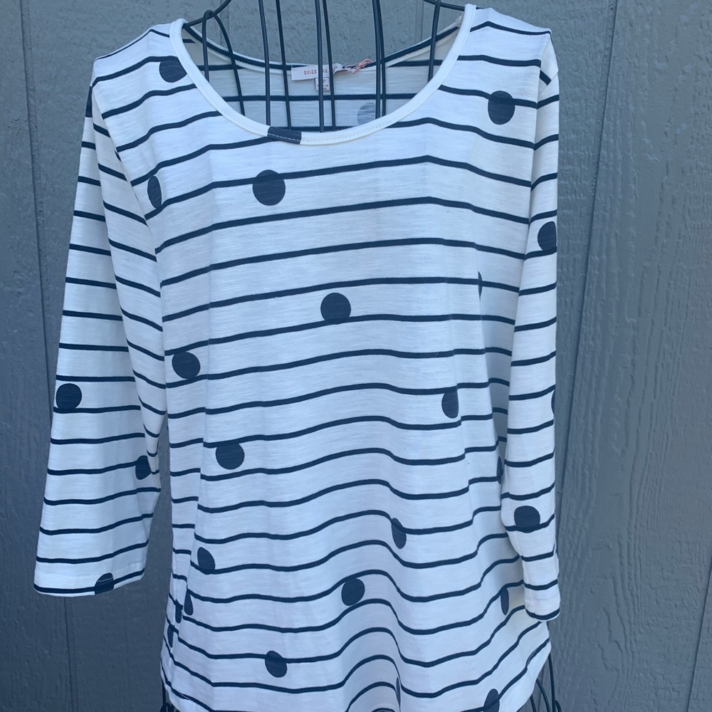 Skies are Blue Poly/cotton 3/4” sleeve top